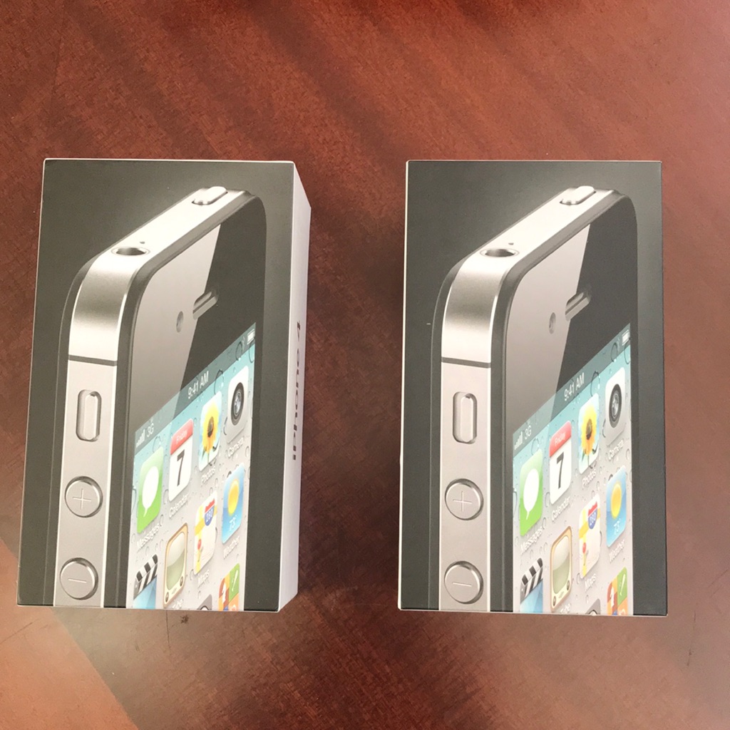 2 Iphone 4 Empty Boxes